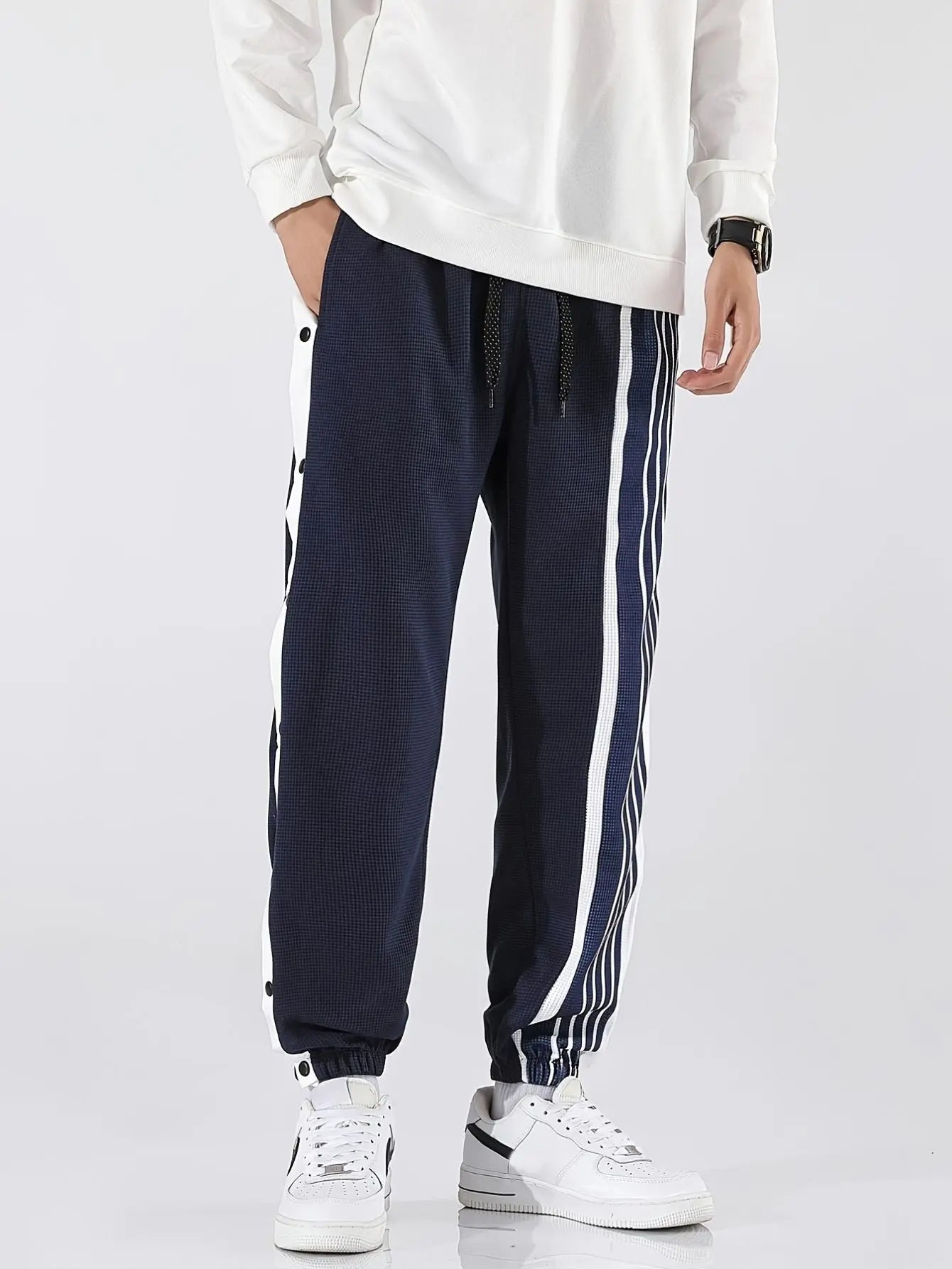 Men’s Striped Athletic Jogger Pants